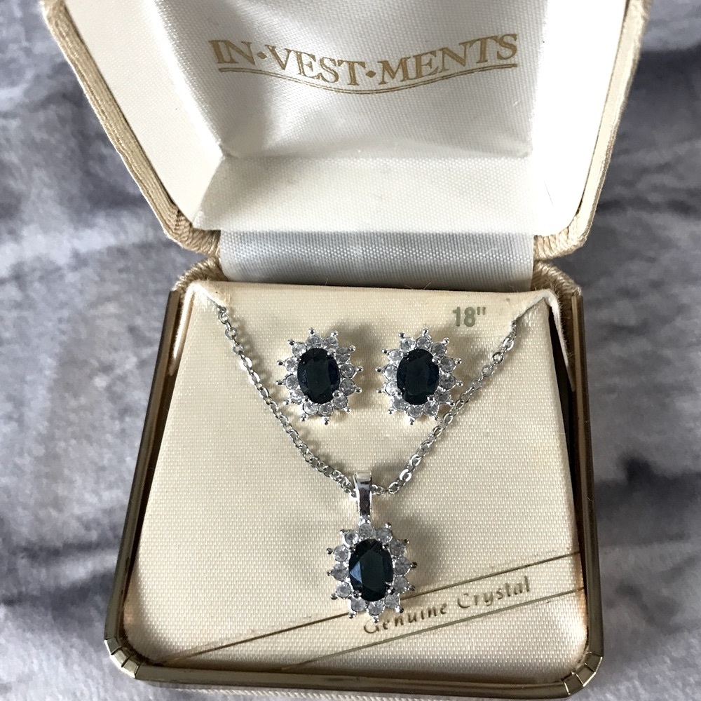 Investments‎ Crystal Sapphire Necklace and Earrings Gift Box Set Genuine